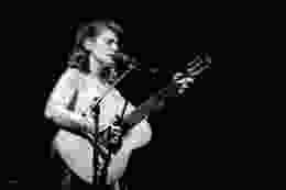 Katie Melua 2023 RAH show 055
